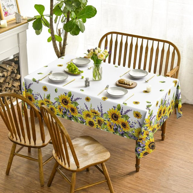 JMG Household Supplies Tischdecke mit Blumenmuster aus Polyester, Weiß, B/B: 90 x 140 cm - Bild 1