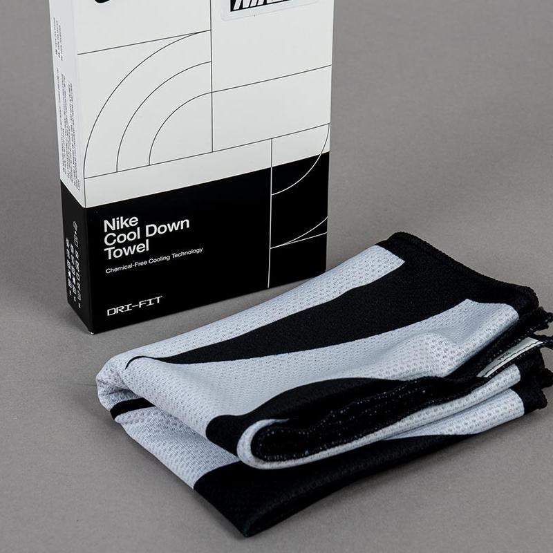 Nike Handtuch Schwarz FN0414-010 - Bild 4