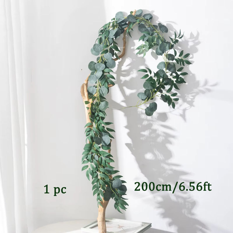 Künstliche Eukalyptusrebe von Kmitang in Grün, 200 cm lange hängende Wandbehangpflanze aus Textil und Rattan für deine Dekoration bei Hochzeiten oder zu Hause - Bild 2