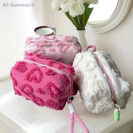 Niedliche Plüsch-Kosmetiktasche mit Liebesdruck und Griff in Pink als tragbarer Reise-Organizer und Federmäppchen