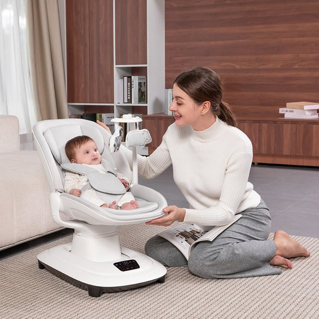 Elektrische Babyschaukel Pakey mit 360 Grad Sitzdrehung und verstellbarer Rückenlehne in Grün-Weiß - Bild 1