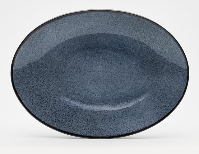 Servierplatte Töchter & Söhne MAX aus Keramik in Blau und Schwarz - Bild 1