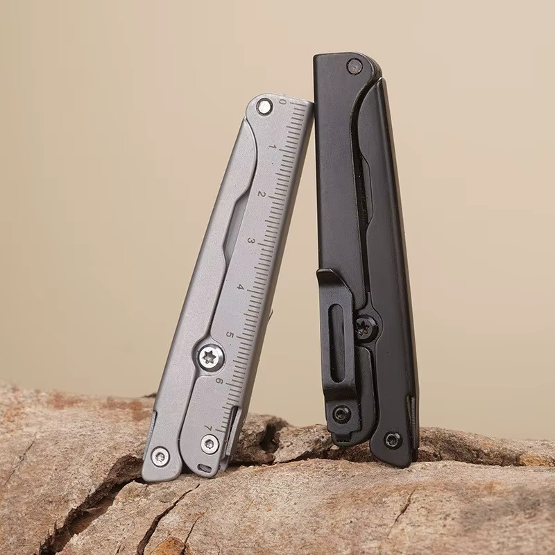 Multifunktionale Mini Outdoor Schere aus Edelstahl in Schwarz und Silber, tragbares Klappmesser für Camping und unterwegs - Bild 2