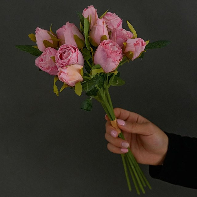 WQNJIN Bündel künstliche Rosenblüten aus Textil in Weiß und Pink für Hochzeitsdekoration und Tischarrangements - Bild 1