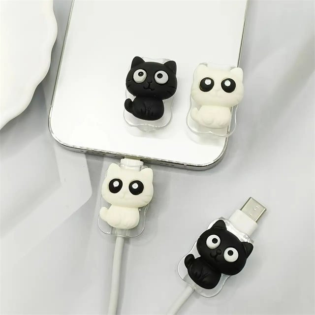 2er-Set Kabelbeschützer mit Katzenmotiv in Weiß und Multicolour für iPhone und USB-C Ladeschnittstellen - Bild 1