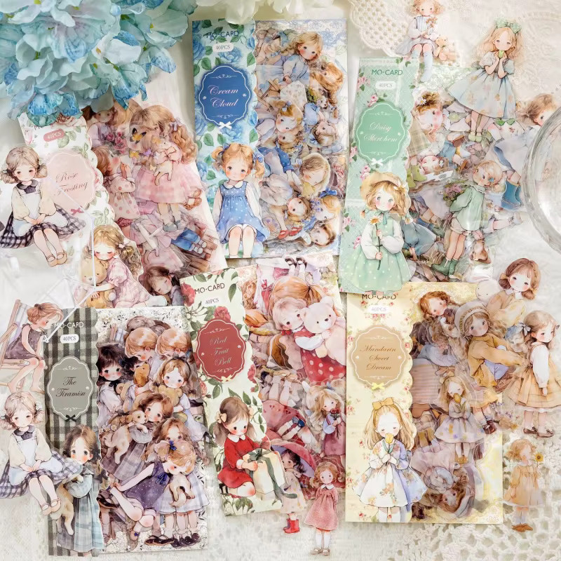 40-teiliges Aufkleberpaket mit niedlichen Cartoon-Puppen-Motiven und Outfits in Multicolour für dein Tagebuch-DIY - Bild 1