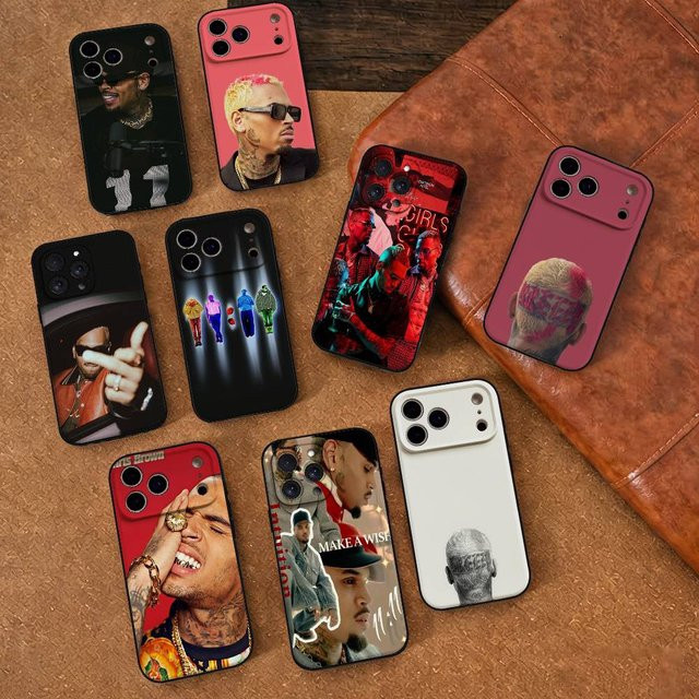 C-Chris B-Brown American Rapper Handyhülle für iPhone 11 bis 17 Pro Max Plus Mini, TPU Soft Case in Braun - Bild 1