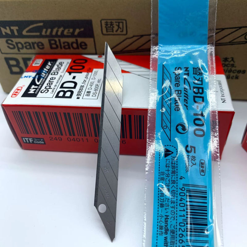 NT Cutter BD-100 Japanisches Grafik-Schneidemesser mit 9 mm Klingenbreite und 30 Grad Winkel für Tapeten, Autofolien und Leder - Bild 5