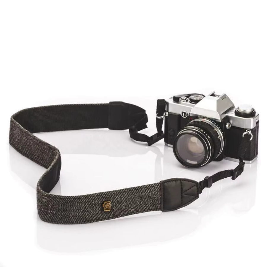Wrumava Kamera Schultergurt im Vintage Hippie Stil aus Baumwolle, bunt und braun, passend für Canon, Nikon und Sony DSLR/SLR Kameras - Bild 1