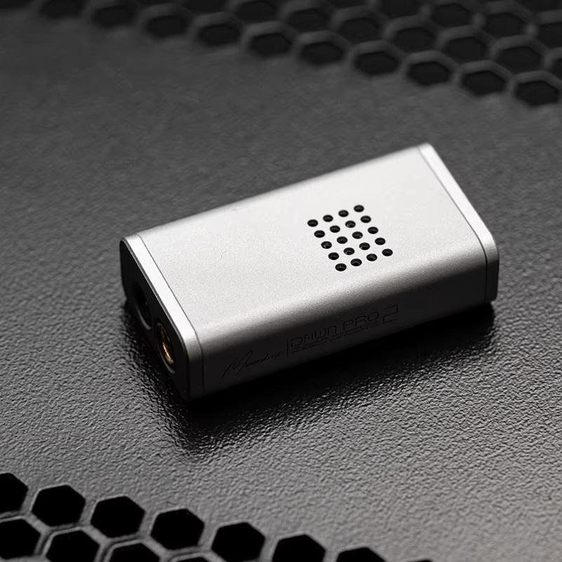 MOONDROP Dawn Pro 2 Tragbarer USB-DAC-Verstärker mit Dual CS43198 DAC, 32Bit/384KHz, DSD256, Silber - Bild 2