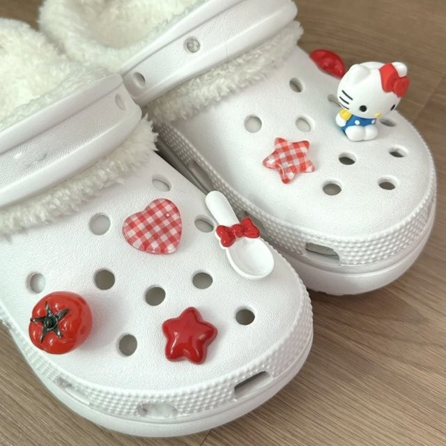 Mesuca Hello Kitty-Set, DIY-Schuhanhänger, Tomatenrot, Unisex - Bild 1