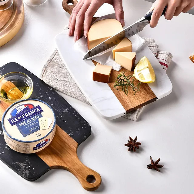 JAOER Servierplatte aus Marmor und Holz in Schwarz, rechteckiges Schneidebrett für Brot, Obst, Käse oder Steak - Bild 1