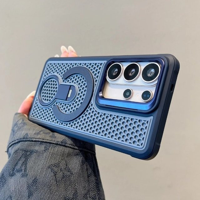 Magnetische MagSafe-Handyhülle mit 360 Grad drehbarer Halterung und Wärmeableitung für Samsung Galaxy S26 Ultra, S25 Edge, S24 Plus und S23 FE in Weiß oder Blau - Bild 1