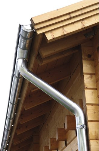 WOLFF Dachrundrinne für Finnhaus aus Aluminium in Silber, B: 8 cm, L: 500 cm - Bild 1
