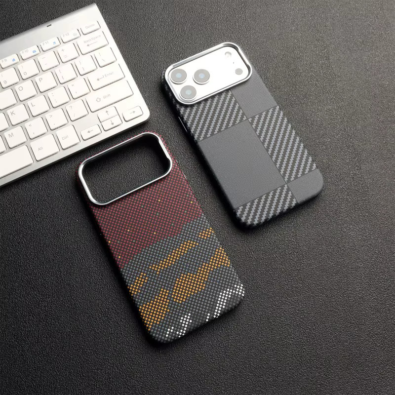 Magnetische MagSafe Schutzhülle mit Carbonfaser-Muster für Apple iPhone 12 bis 17 Pro Max, stoßfest und kabelloses Laden kompatibel, Multicolor - Bild 2