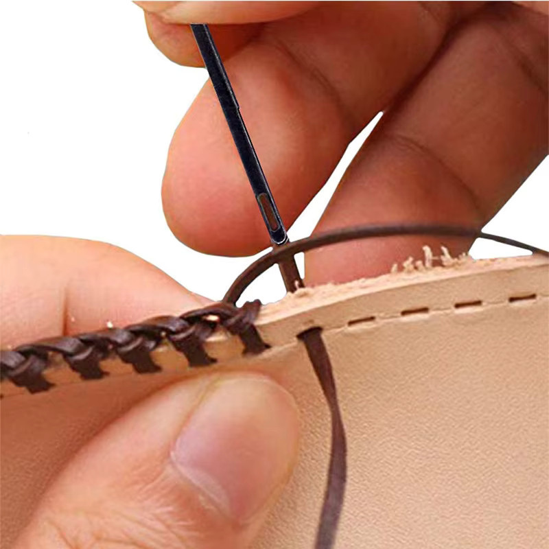 Leder-Nähnadel mit Doppel-Loch-Design aus Metall für dein DIY-Lederhandwerk - Bild 3