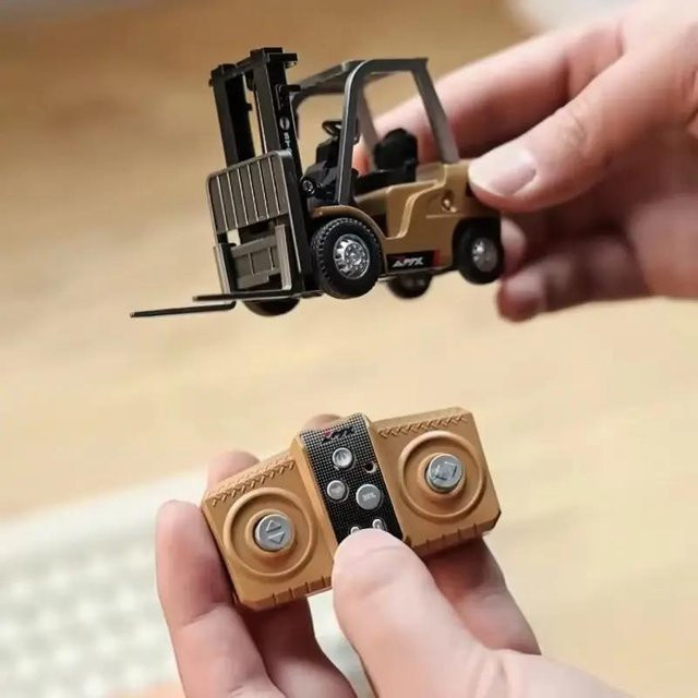 Discover Intime Gabelstapler, Fernsteuerbares Ingenieurfahrzeug, 1:64, Metall, ab 14 Jahren - Bild 1