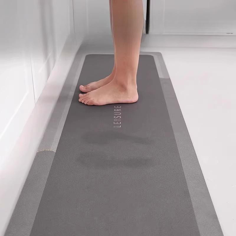 Rutschfeste Küchenbodenmatte aus Diatomeenerde in Grau, wasserabsorbierend und leicht zu reinigen, B/T: 60 x 40 cm - Bild 2