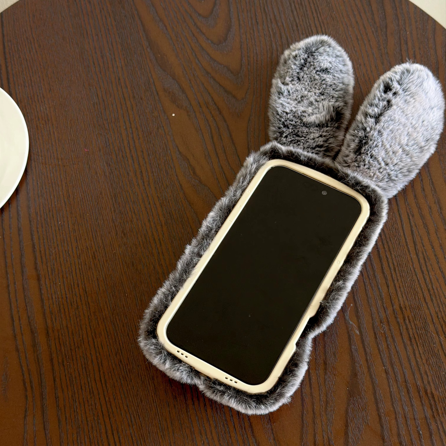 Flauschige Plüschhase Handyhülle für Apple iPhone in Weiß mit faltbarem Kameraobjektivhalter und Ständerfunktion - Bild 2