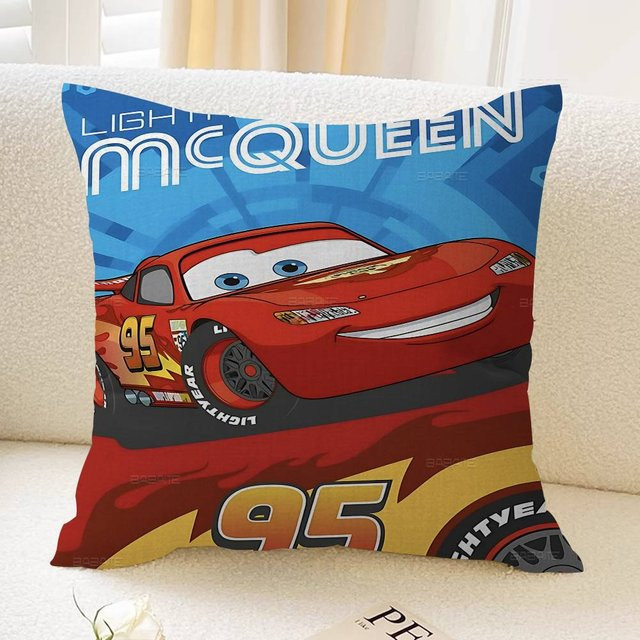Anime Kissenbezug mit Lightning McQueen Motiv in Rot, quadratisch, B/B: 55 x 55 cm - Bild 1