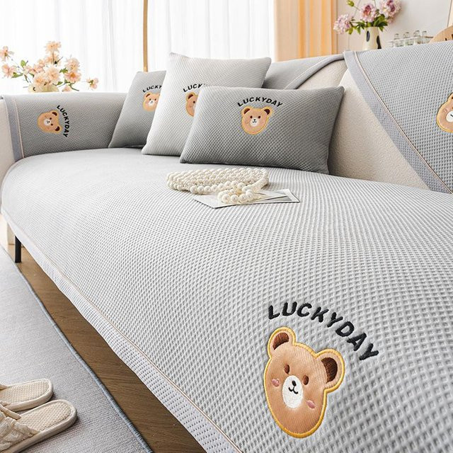 Luxuriöses und kühles Lederkissen als Rückenlehne und Handtuch, B/B: 70 x 70 cm - Bild 1