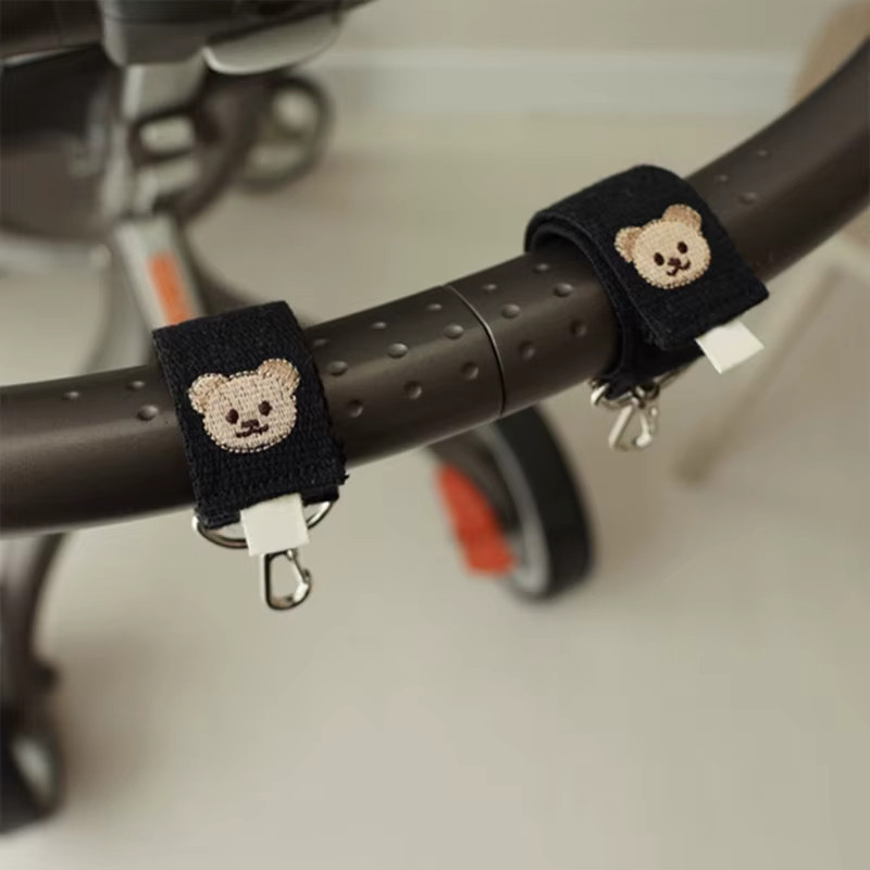 2er-Set Kinderwagen Haken in Schwarz für Taschen und Windeltaschen als praktisches Zubehör - Bild 3
