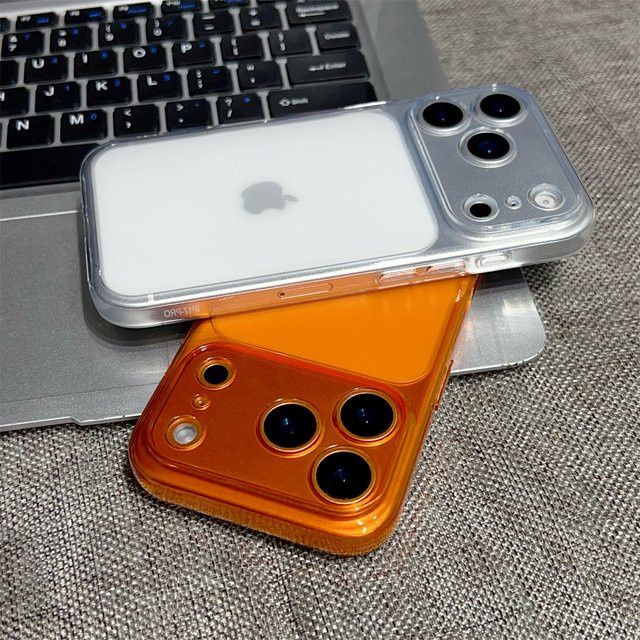 Matte durchscheinende Handyhülle für iPhone 17 16 15 14 13 Pro Max mit Kameraschutz aus weichem TPU in Transparent/Weiß - Bild 1