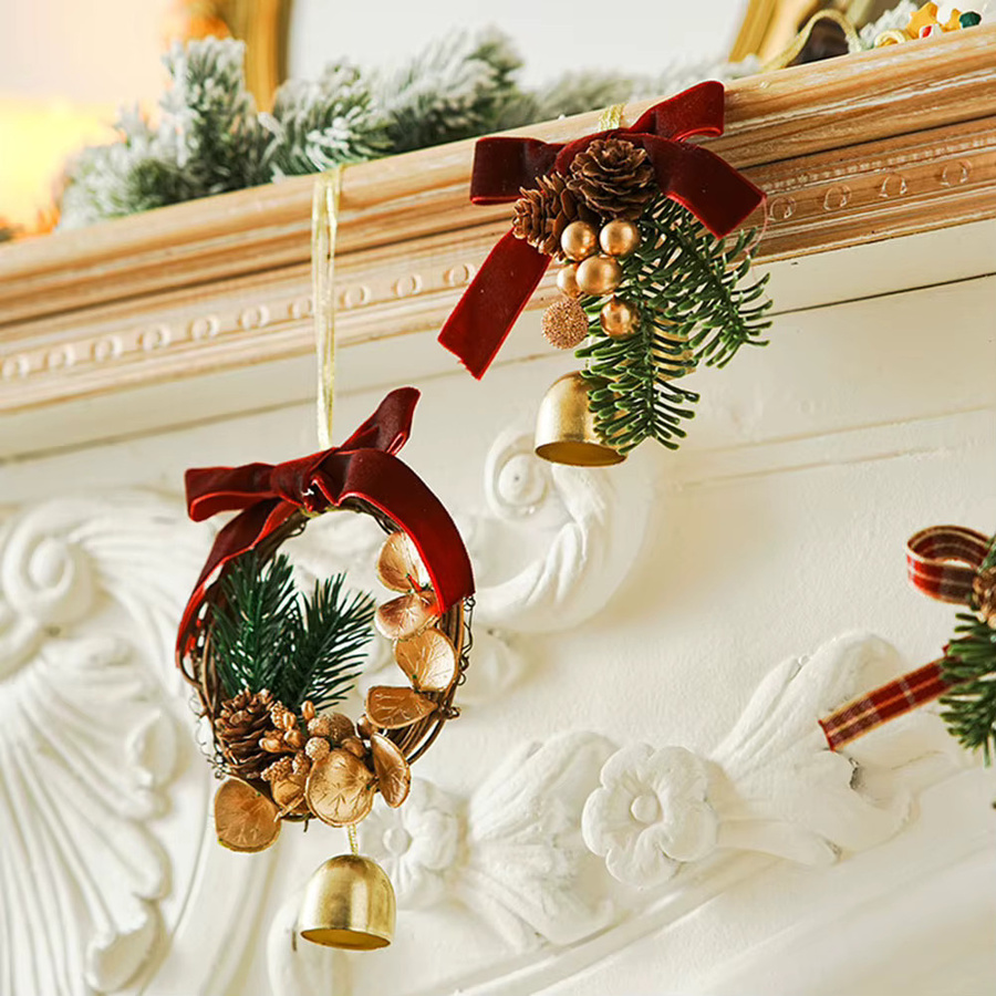 Frequeback Weihnachtsbaum-Pendellanhänger Velvet-Bow in Rot aus Textil für eine festliche Partyatmosphäre - Bild 3