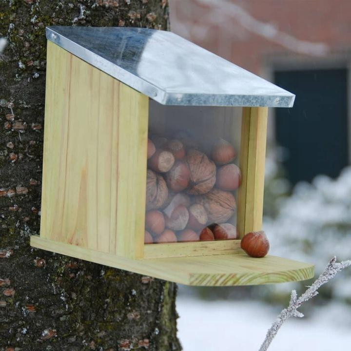 Eichhörnchen Futterhaus aus Holz als Futterspender und Futterautomat für den Garten - Bild 5