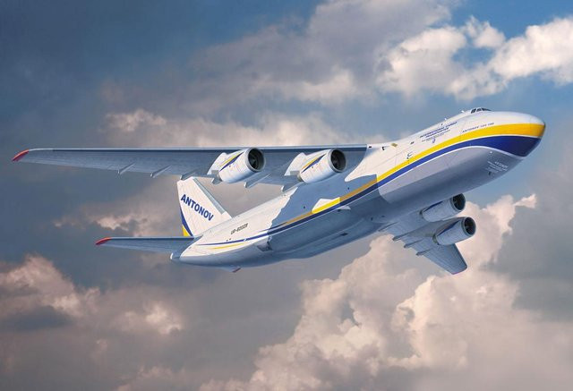 Revell Antonov AN-124 Ruslan, Modellbausatz, 1:144 - Bild 1