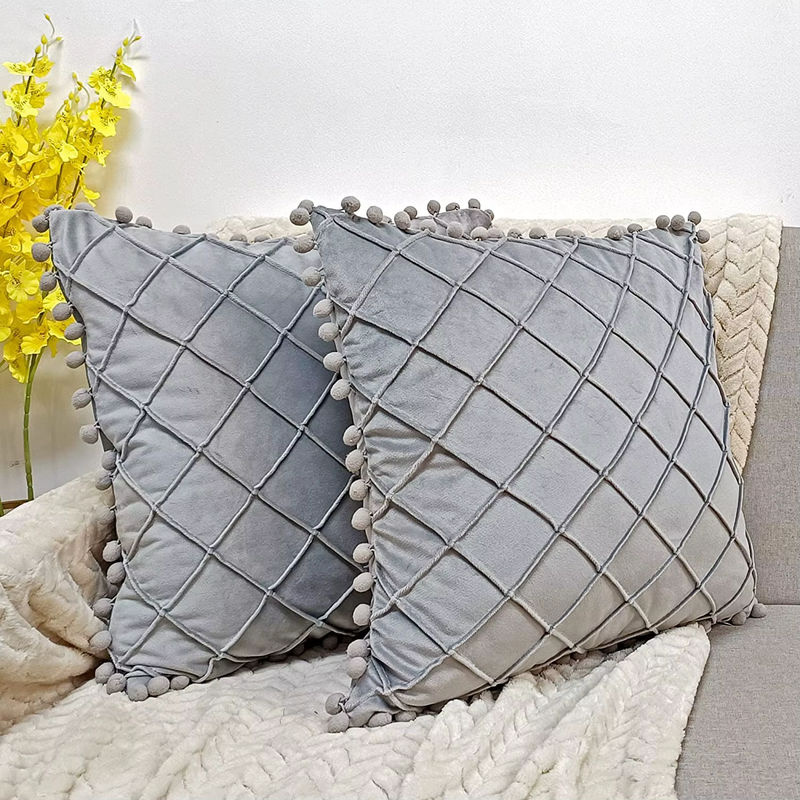 Dekorative Samtkissenbezüge von inyahome im Boho-Stil mit Bommeln, kariert und einfarbig, B/H: 45 x 45 cm und 30 x 50 cm - Bild 2