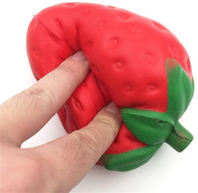 Binchi Cultural Supplies Erdbeer Squishy, 14cm, langsam aufgehendes Antistress Spielzeug - Bild 1