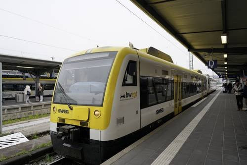 PIKO Dieseltriebwagen RegioShuttle 1 SWEG VI, 1:160 (Spur N), Gelb - Bild 1