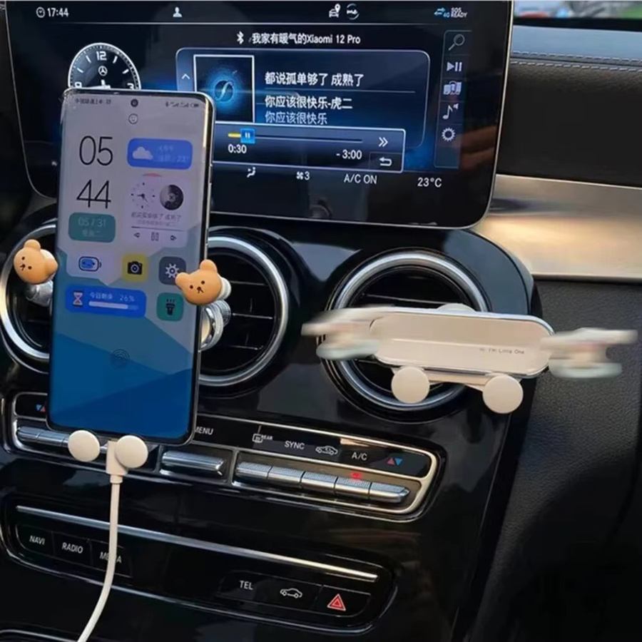 KJOY Handyhalterung für das Auto mit Cartoon-Kaninchen Design als Luftauslass-Clip in Weiß - Bild 4