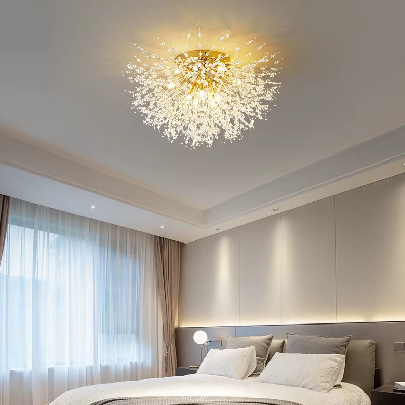 Moderne LED Deckenleuchte Löwenzahn von IRALAN in Gold/Messing mit Kristall-Elementen für Wohnzimmer, Schlafzimmer und Esszimmer - Bild 2