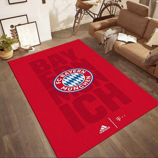 LivSpaceVibe FC Bayern München UEFA Champions Square Teppich, rot, B: 150 cm, T: 100 cm - Bild 1