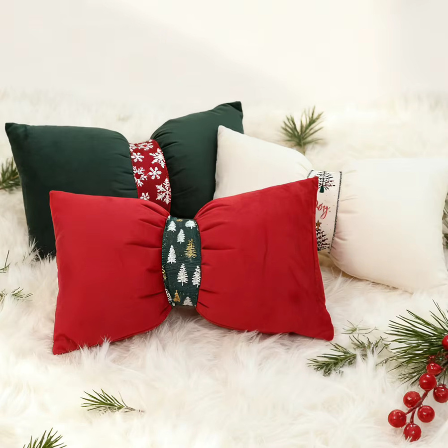 BUYNOW Samt-Kissenbezug mit Schleife in Weihnachtsdesign, Weiß, Rot und Grün - Bild 2