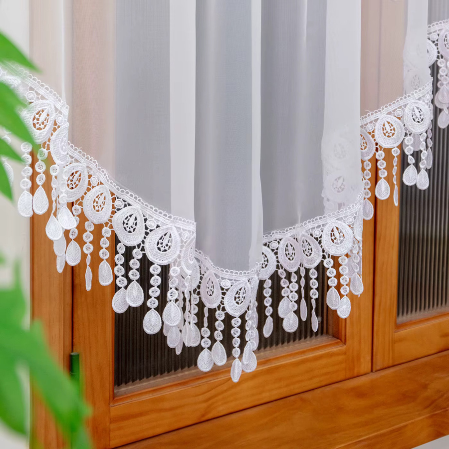 FLYINGCURTAINS Transparenter Vorhang in Weiß mit Kristallquasten-Spitzenbesatz und Gaze, Breite: 150 cm, Höhe: 95 cm - Bild 2