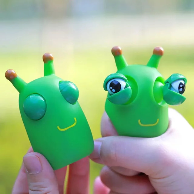 Small fire child, Grüne Augen-Raupe Knautschspielzeug, Panda-Puppe - Bild 1