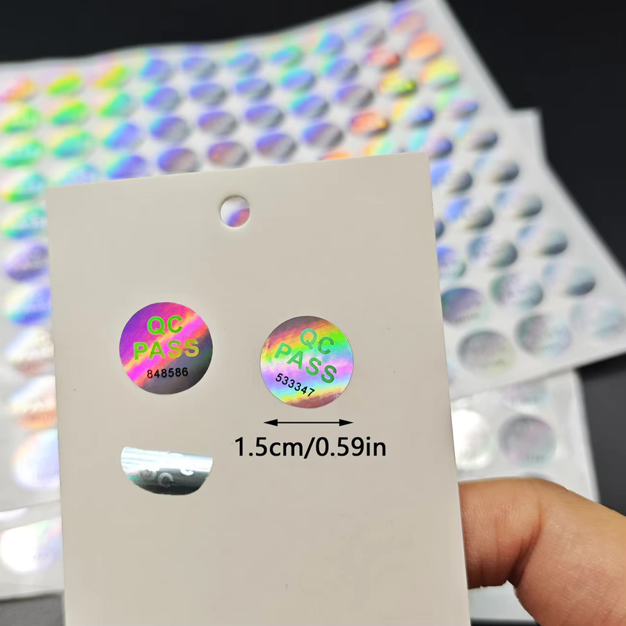 QC PASS Hologramm-Aufkleber mit schwarzen Zufallsnummern, glänzende Laser-Rundaufkleber in Silber und Multicolour für die Qualitätsprüfung - Bild 2