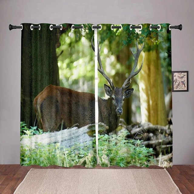 Verdunkelungsvorhang mit Hirsch und Wald-Motiv von A Family Of Home Textiles, Farbe Grün, B: 50 cm, H: 130 cm, 2 Stück - Bild 1
