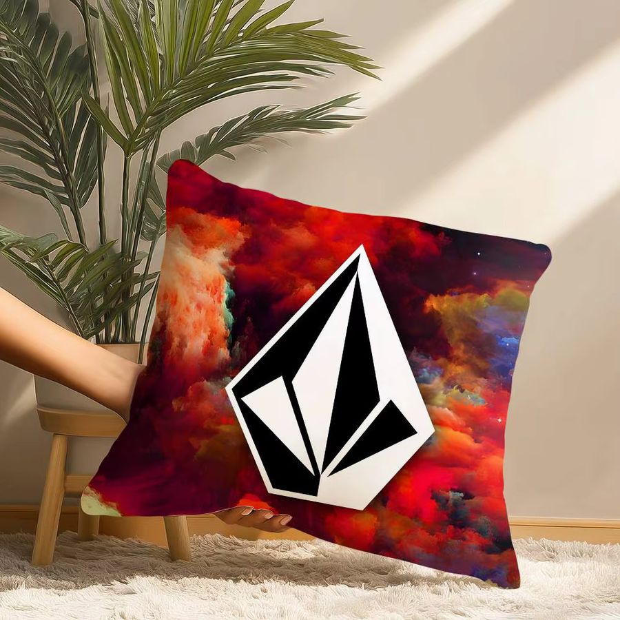 Volcom Logo Kissenbezug aus Plüsch in Multicolor für Sofa und Wohnzimmer - Bild 3