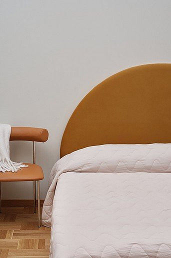 Jotex Kopfteil SAMI Wandmontage Polsterteil aus Stoff in Orange und Braun mit Holzrahmen, Breite: 185 cm, Höhe: 105 cm, Tiefe: 9 cm - Bild 1