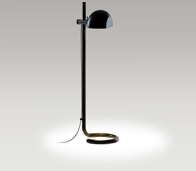 Marset Lauro P Stehleuchte in Dunkelbraun und Schwarz aus Metall mit höhenverstellbarem Design - Bild 1