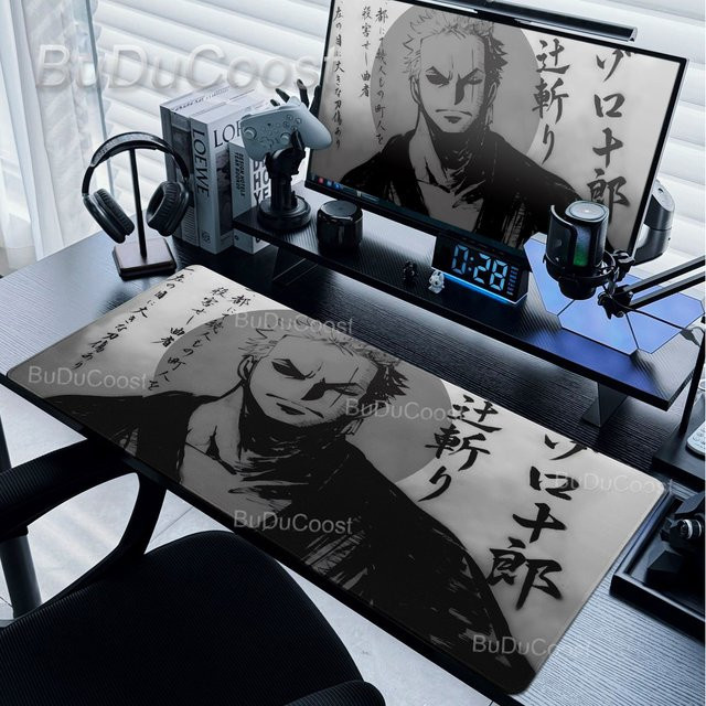 Bandai One Piece Roronoa Zoro Mauspad in Schwarz-Weiß als große Schreibtischunterlage für Gamer - Bild 1