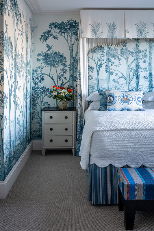 GP & J Baker Mural Tall Trees Wandtattoo Delft Blue mit floralem Motiv aus Papier - Bild 2