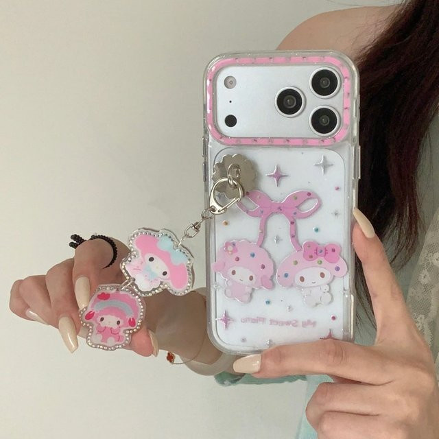 Sanrio Handyhülle Melodie und Schafchen in Gold für iPhone 13 bis iPhone 17 Pro Max - Bild 1