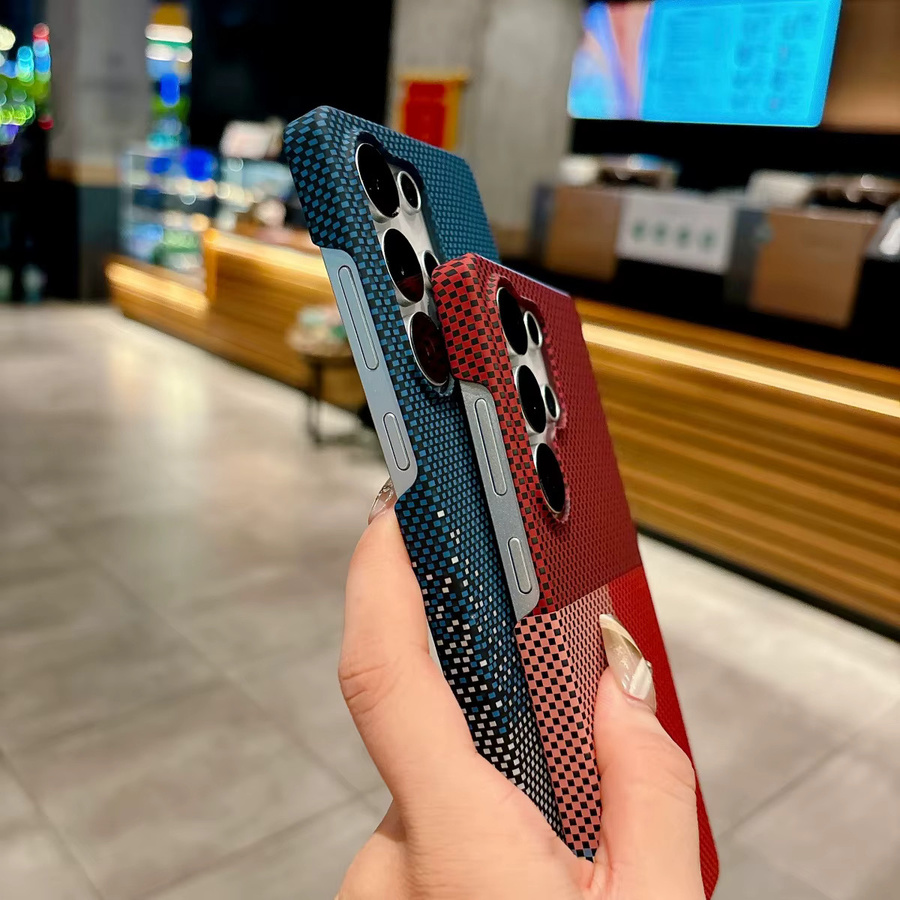 Magnetische Rahmenlose Schutzhülle aus Kohlefaser-Kevlar und Hartplastik für Samsung S26 S25 S24 S23 FE S22 Ultra Plus mit MagSafe Kompatibilität in Blau Multicolour - Bild 2