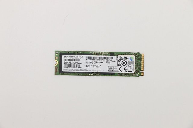 Lenovo PM981 PCIe M.2 SSD mit 1 TB Speicherplatz - Bild 1