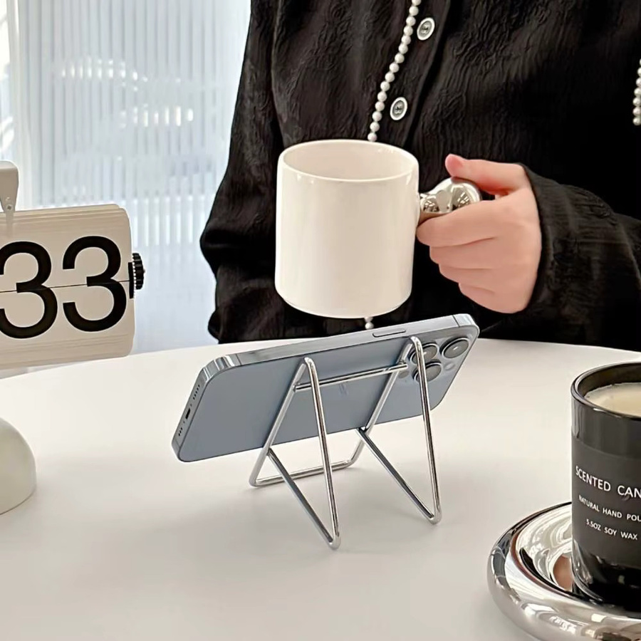 Tragbare Desktop-Halterung aus Metall im InStyle-Design für Bücher und Handys, Farbe: Silber - Bild 2